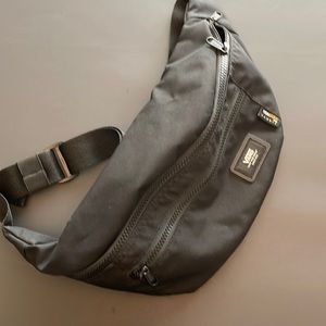 Vans Ward Cross Body Pack